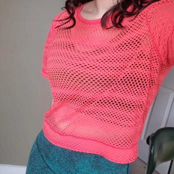 ❥Lululemon Sweat Your Heart Out Short Sleeve - Picture 3 of 3